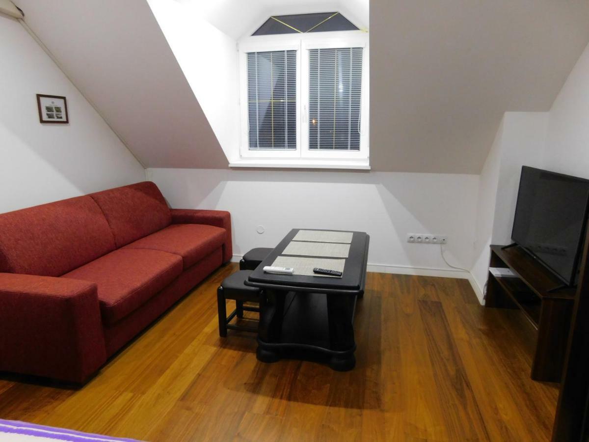 Apartmanovy Penzion Bojnice Ngoại thất bức ảnh